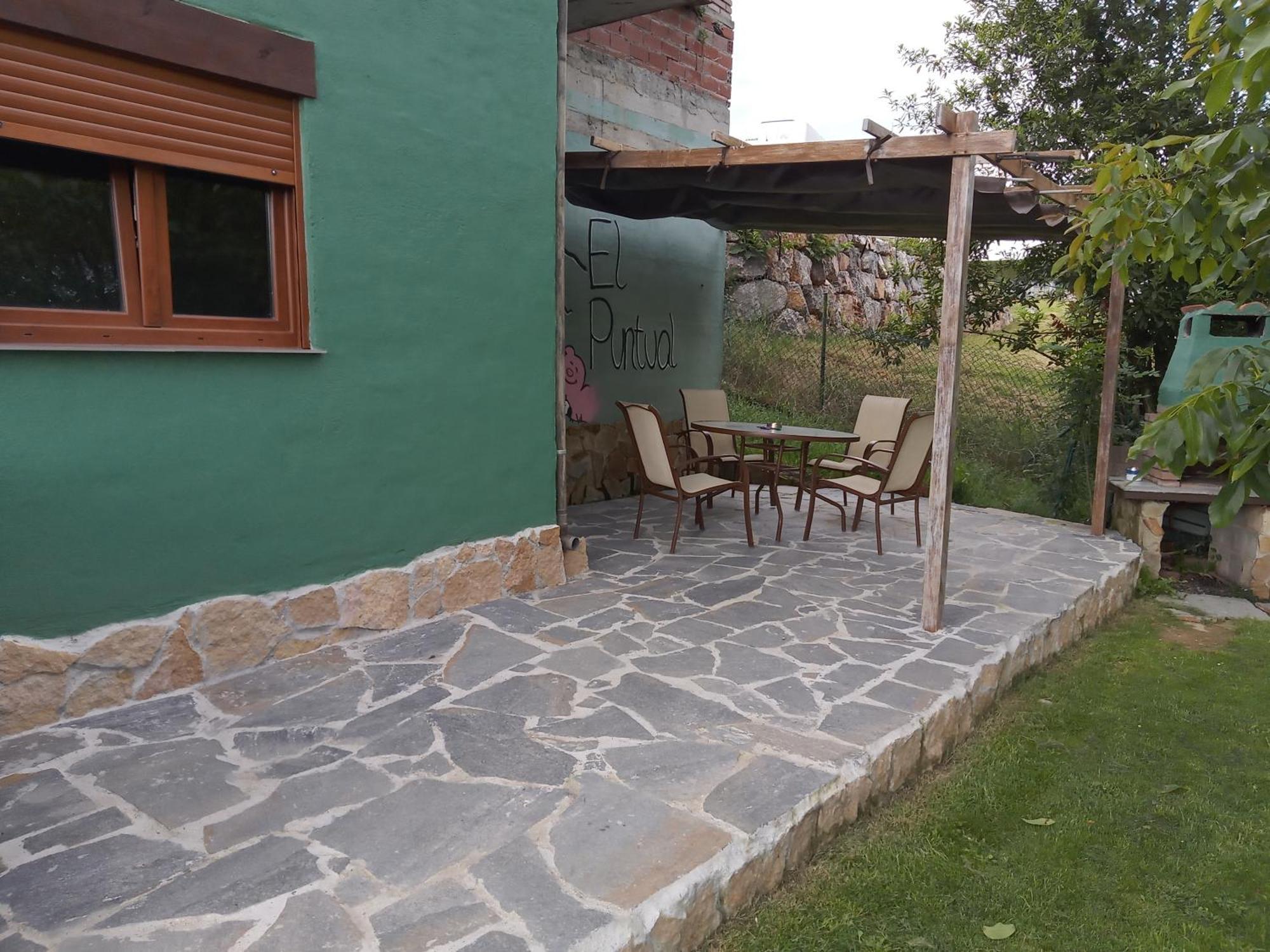 Estudios El Puntual De Romillo Exteriör bild